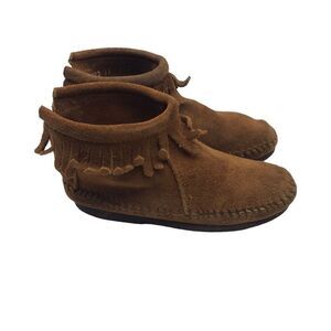 Kids Minnetonka Fringe Boot Size 11